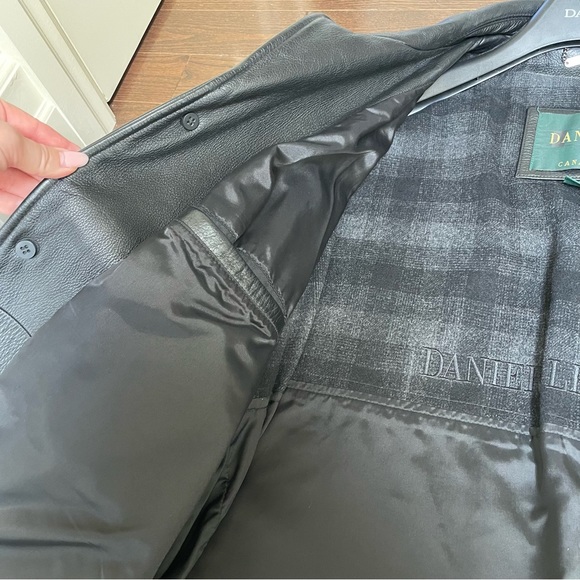 Vintage Men’s Danier Leather Jacket - Picture 7 of 7
